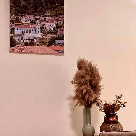Zarlett House, Pazari Ri ,villa With Garden,parking * 티라나