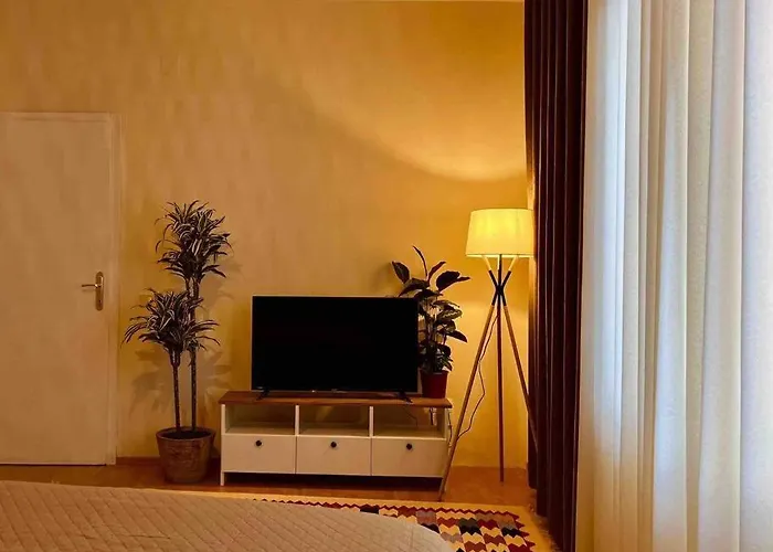 Сasa de vacaciones Zarlett House, Pazari Ri ,villa With Garden,parking *